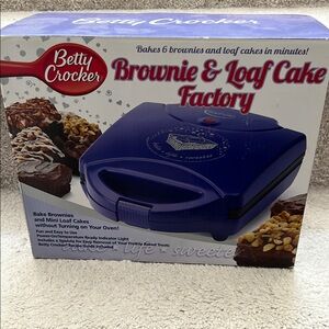 Betty Crocker Brownie & Loaf Cake Factory